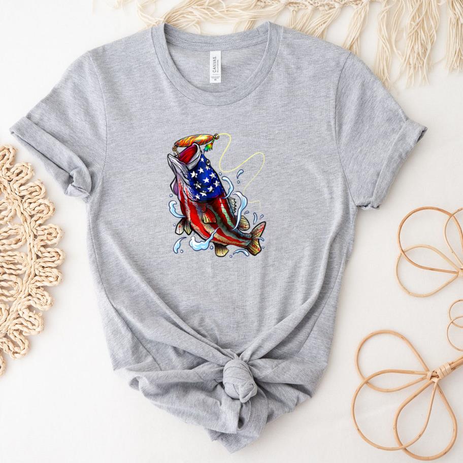 Bass Fishing Fish American Flag T-Shirt